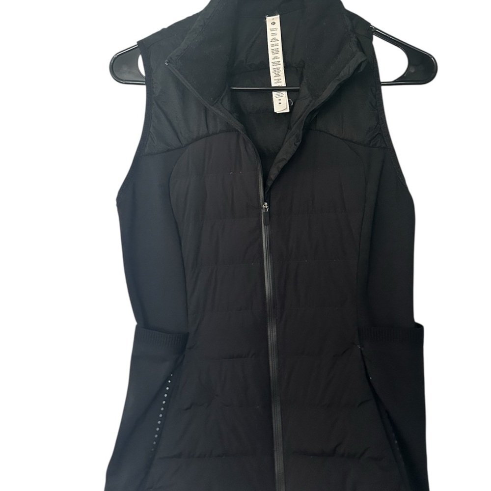 lululemon athletica Black Sleeveless Puffer Vest